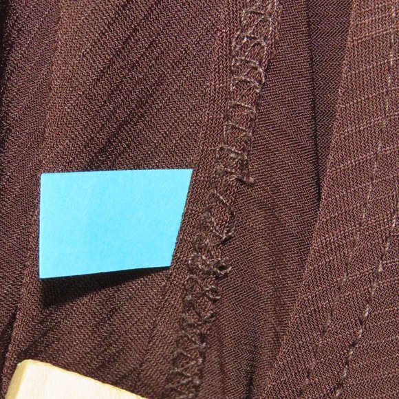 B-Wear* Women's Low Draped Cowl Neck Sleeveless Blouse Size Medium~ Made in USA - Picture 9 of 9